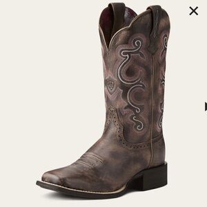 Ariat cowgirl boots